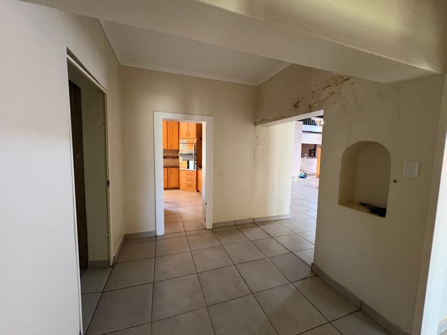 4 Bedroom Property for Sale in Wolmaransstad North West